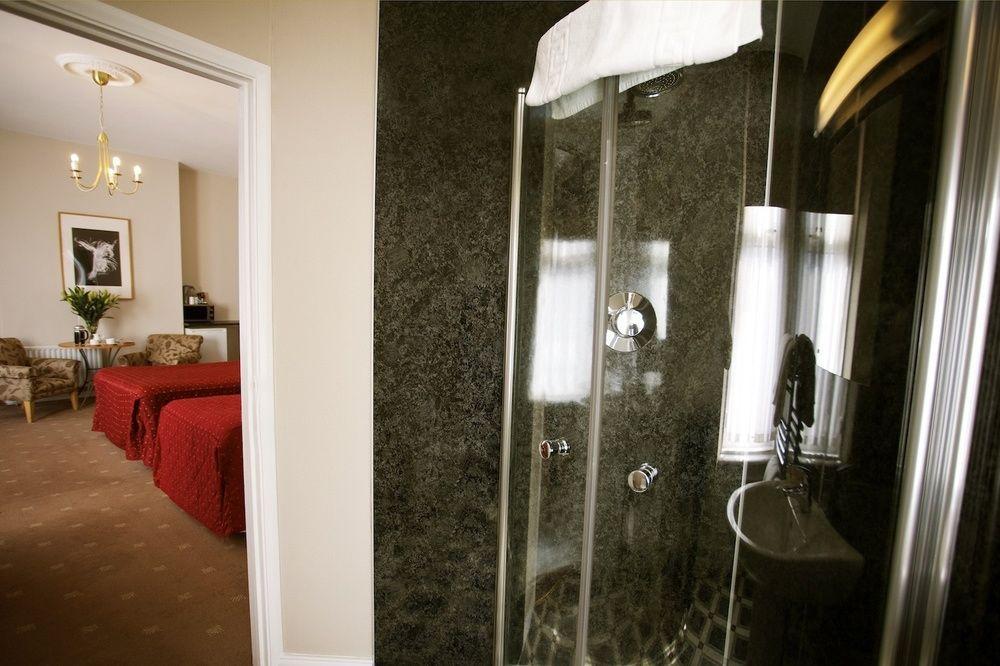 York House Гостевой дом 4*