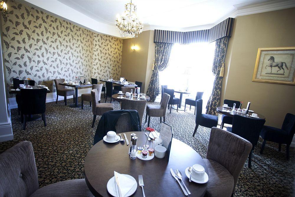 York House Уитли-Бей